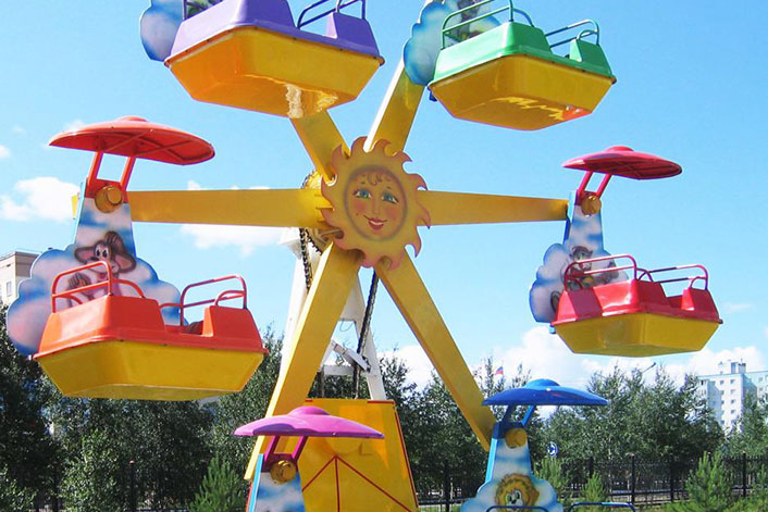 Cartoon Ferris Wheel
